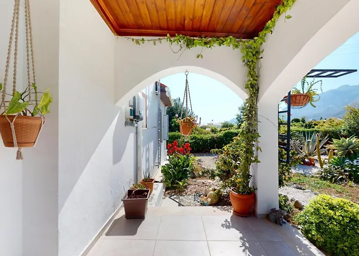 Butterfly By Holidaykeys 빌라