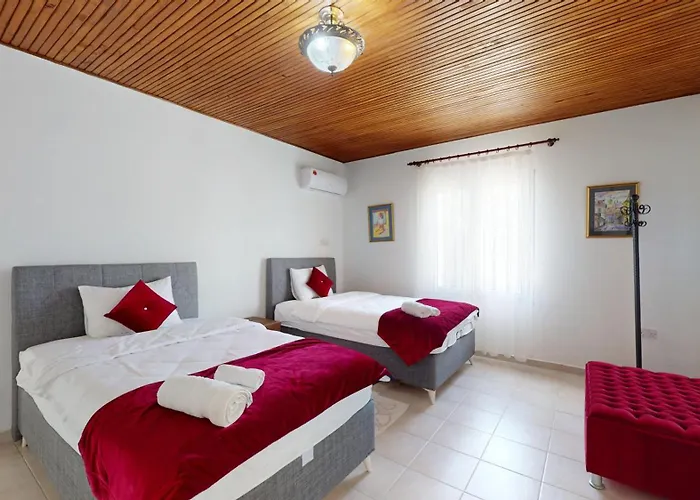 Butterfly By Holidaykeys Vila *